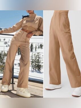 NWT Alo Yoga High-waist Moto Women Trousers in Toasted Almond. Size Small
